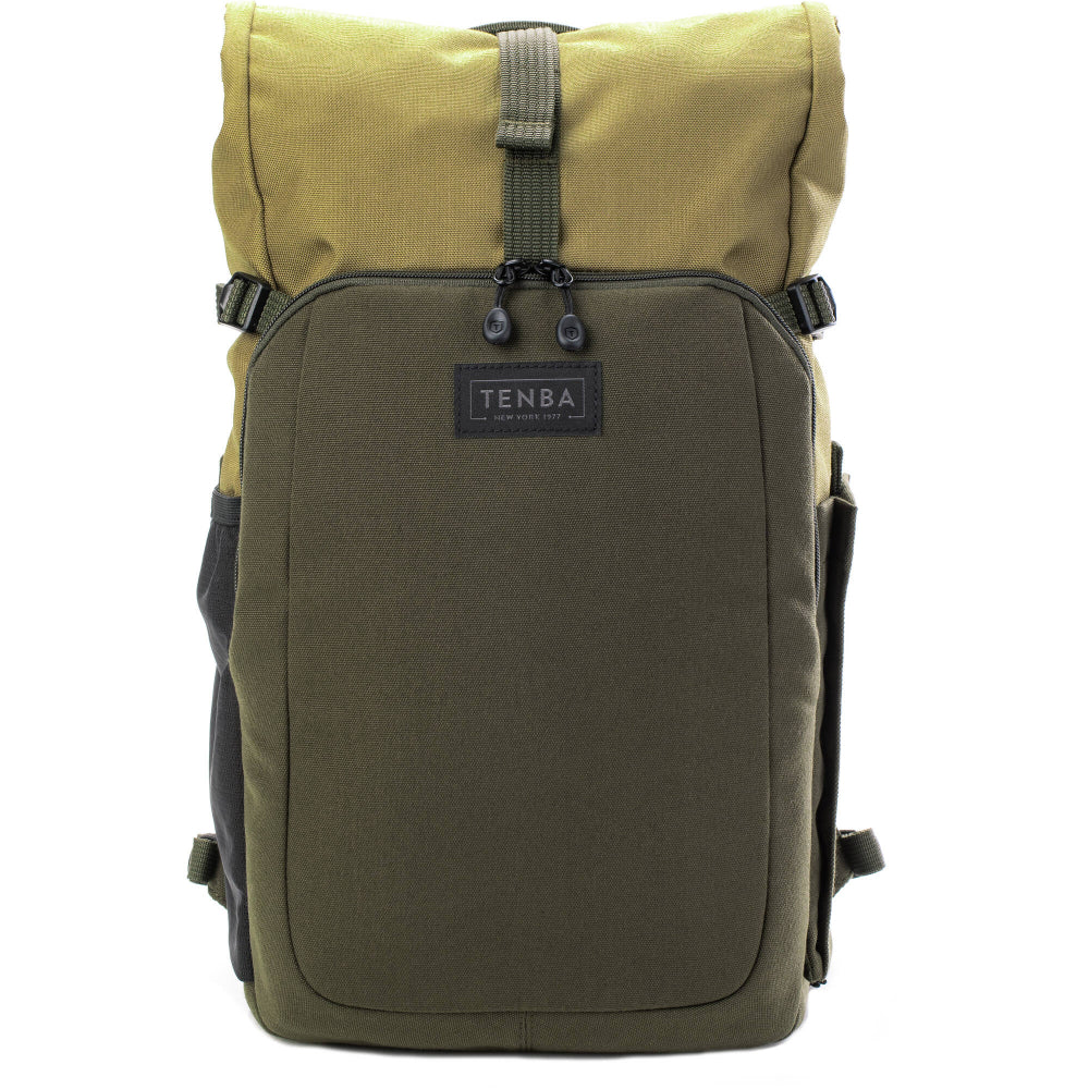 The Backpack combines vintage style with modern functionality, it offers secure camera storage, a rolltop design, and space for up to 4 lenses.