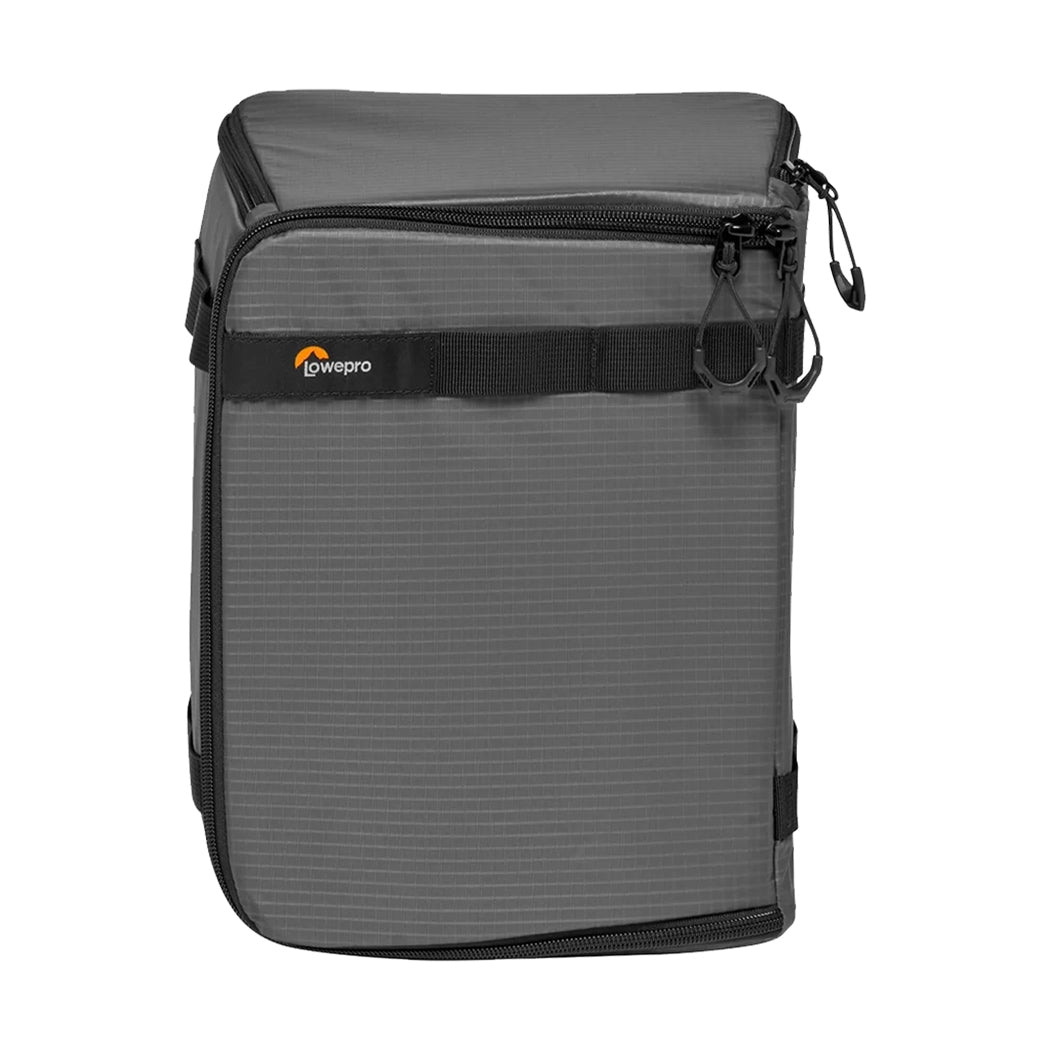 Lowepro GearUp PRO 8L Camera Cube XL II: 8 L organiser for DSLR/mirrorless kits, dual access, recycled nylon, and water-resistant protection.
