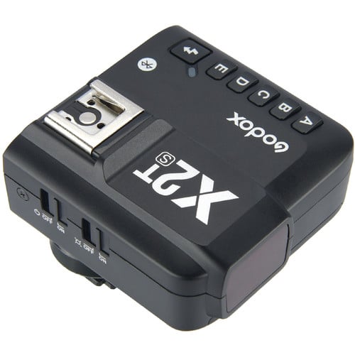 Godox X2T-S TTL Wireless Flash Trigger Transmitter for Sony – 2.4GHz wireless system with 100m range, high-speed sync up to 1/8000s, Bluetooth control via GodoxPhoto app, 5 groups, 32 channels, backlit LCD, quick-lock hot shoe.