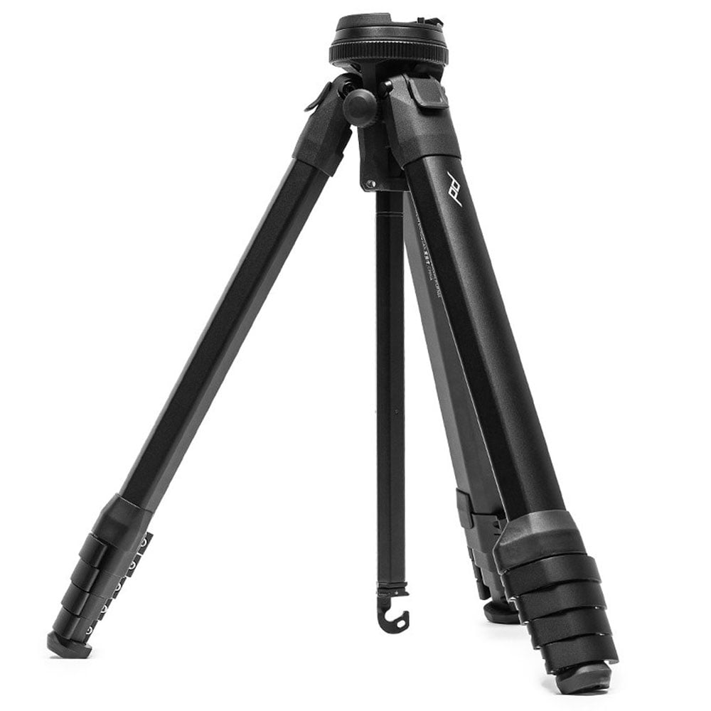 Peak Design completely redesigned this aluminium travel tripod to ensure faster to set up and take down and features uncompromising stability and durability.