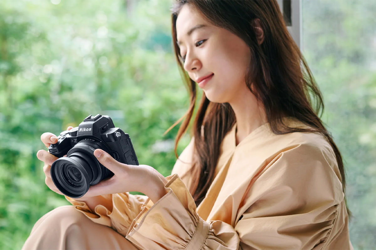 Best Hybrid Cameras in 2026