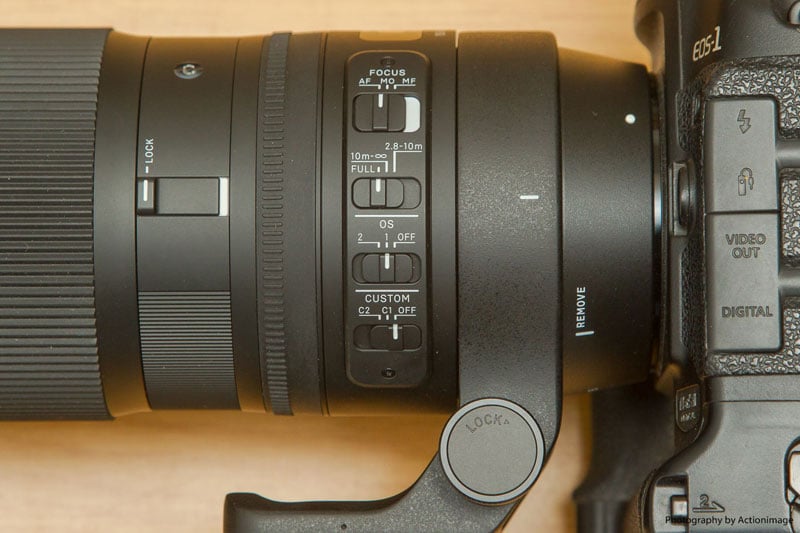 Close up shot of Sigma 150-600mm F5-6.3 DG OS HSM Contemporary controls