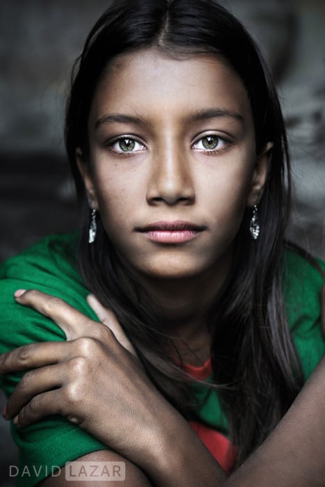 Photograph of the Bangladeshi girl with the green eyes
