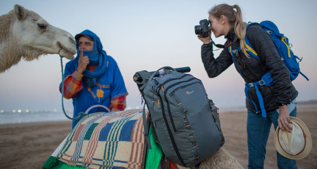 camel_head lowepro dessert adventure image