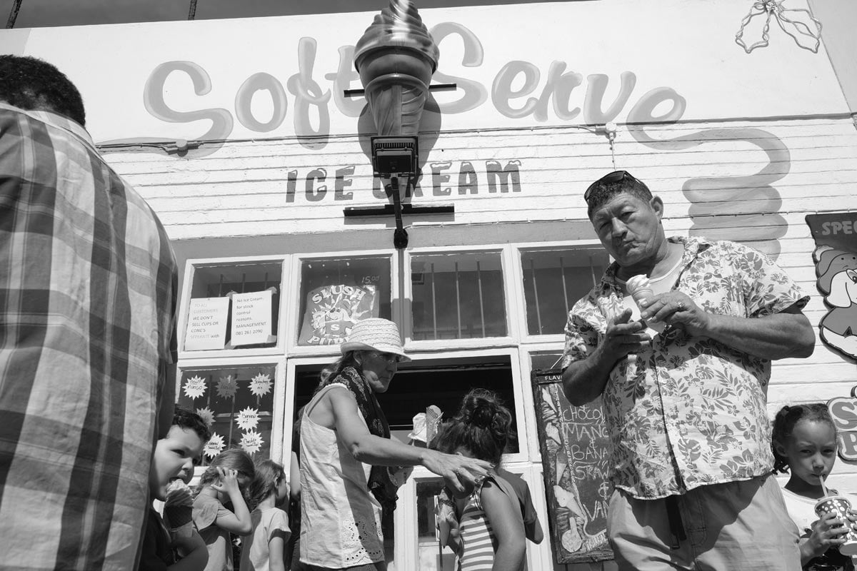 Jaco Venter Soft Serve crowd