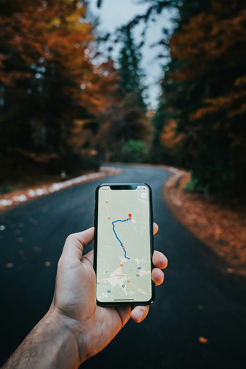 We are exploring Eufy's dependable tracking device designed to keep you connected with your belongings.