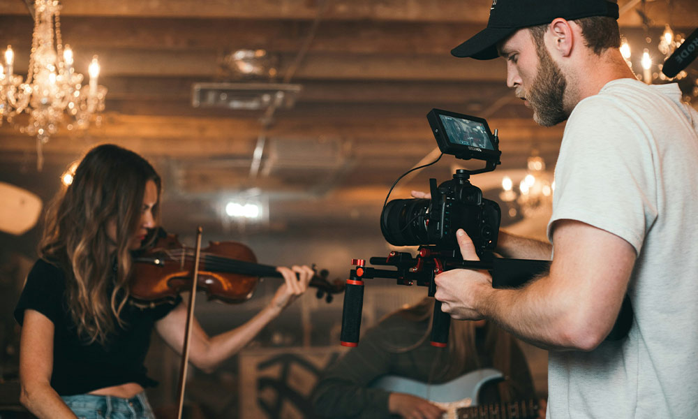 Best editing tools and software for creators Uncover the best editing tools and software for photographers and videographers and improve your creative workflow!