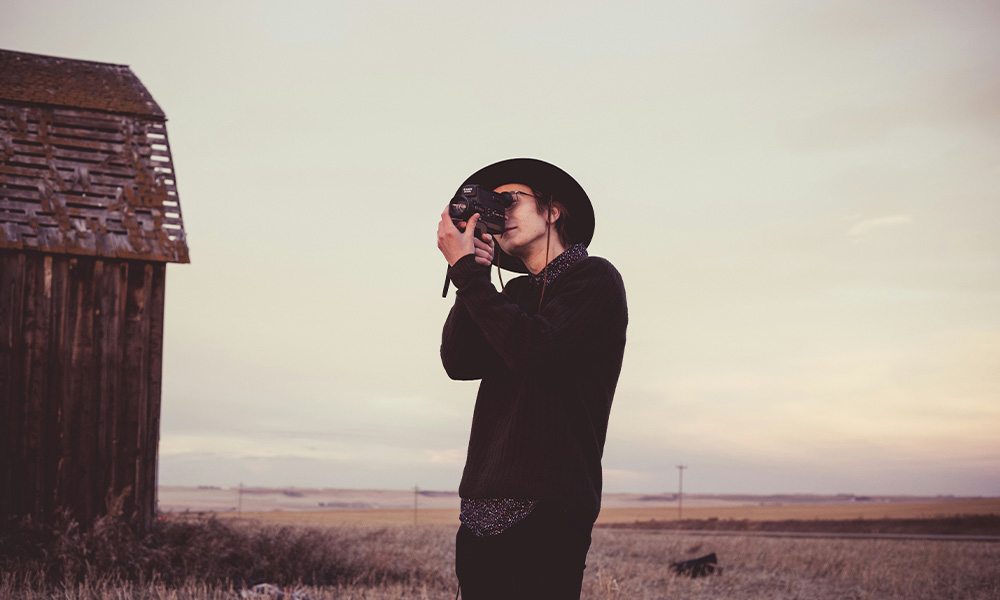 Best editing tools and software for creators Uncover the best editing tools and software for photographers and videographers and improve your creative workflow!
