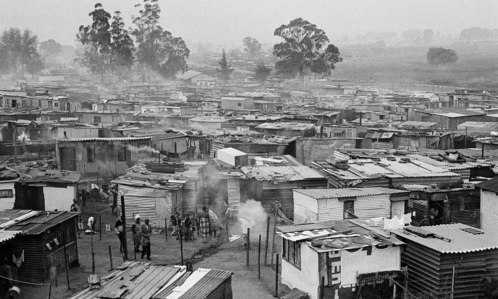 Bridging cultural stories through photography Discover how South African photographers use narrative photography to explore identity, resilience, and cultural diversity.