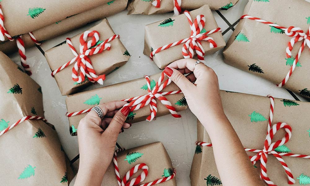 Festive gift guide for photographers and videographers