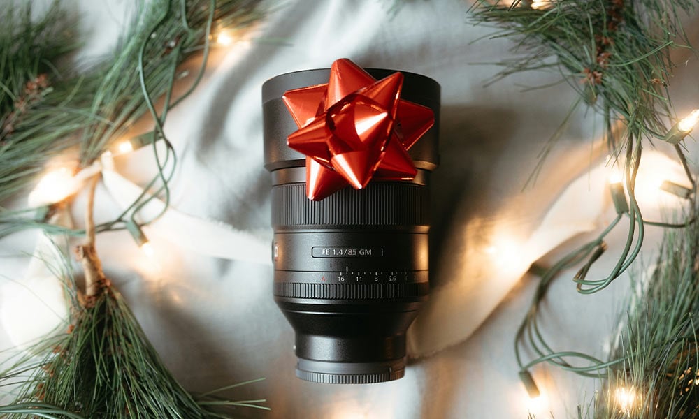Festive gift guide for photographers and videographers Celebrate the holidays with gifts photographers and videographers will love!