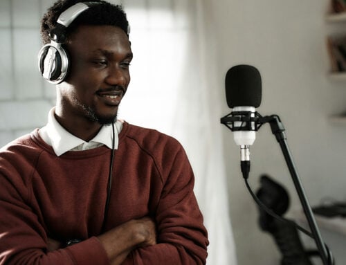Explore our top 5 microphones for Podcasting and Streaming in 2025