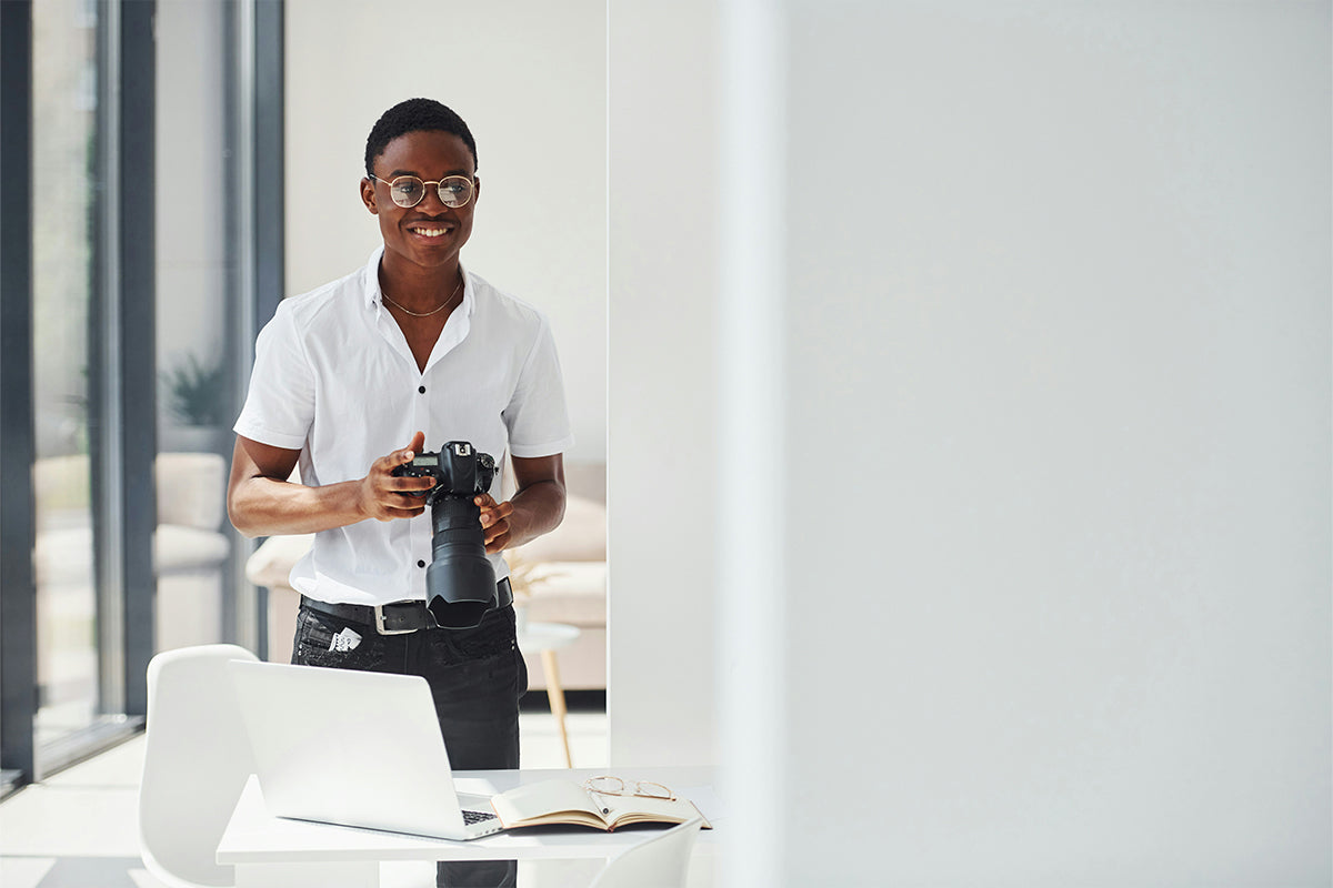 DSLR vs Mirrorless: What Should You Buy?