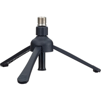 Zoom ZDM-1 Podcast Mic Pack with dynamic microphone, studio headphones, stand, cable, and windscreen — ideal for podcasting and streaming.