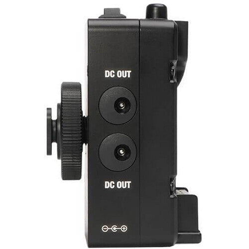 Edelkrone Power Module (V-Mount) for powering multiple devices using a single V-Mount battery.