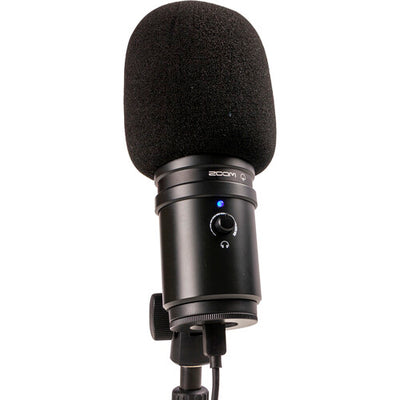 Zoom ZUM-2 Podcast Mic Pack with USB condenser microphone, headphones, and boom arm for podcasters and streamers.