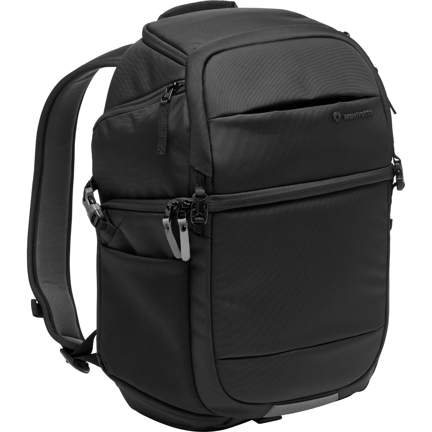 Manfrotto Advanced Fast Backpack III. Double side access to the main compartment ready for any adventure and moment.