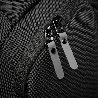 Manfrotto Advanced Travel III Backpack Black. Compact and functional backpack for your camera and laptop.