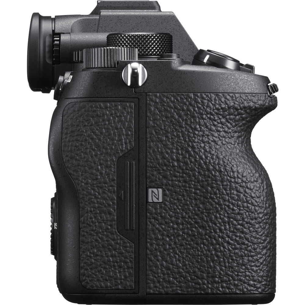 Used Sony A7R IV Body