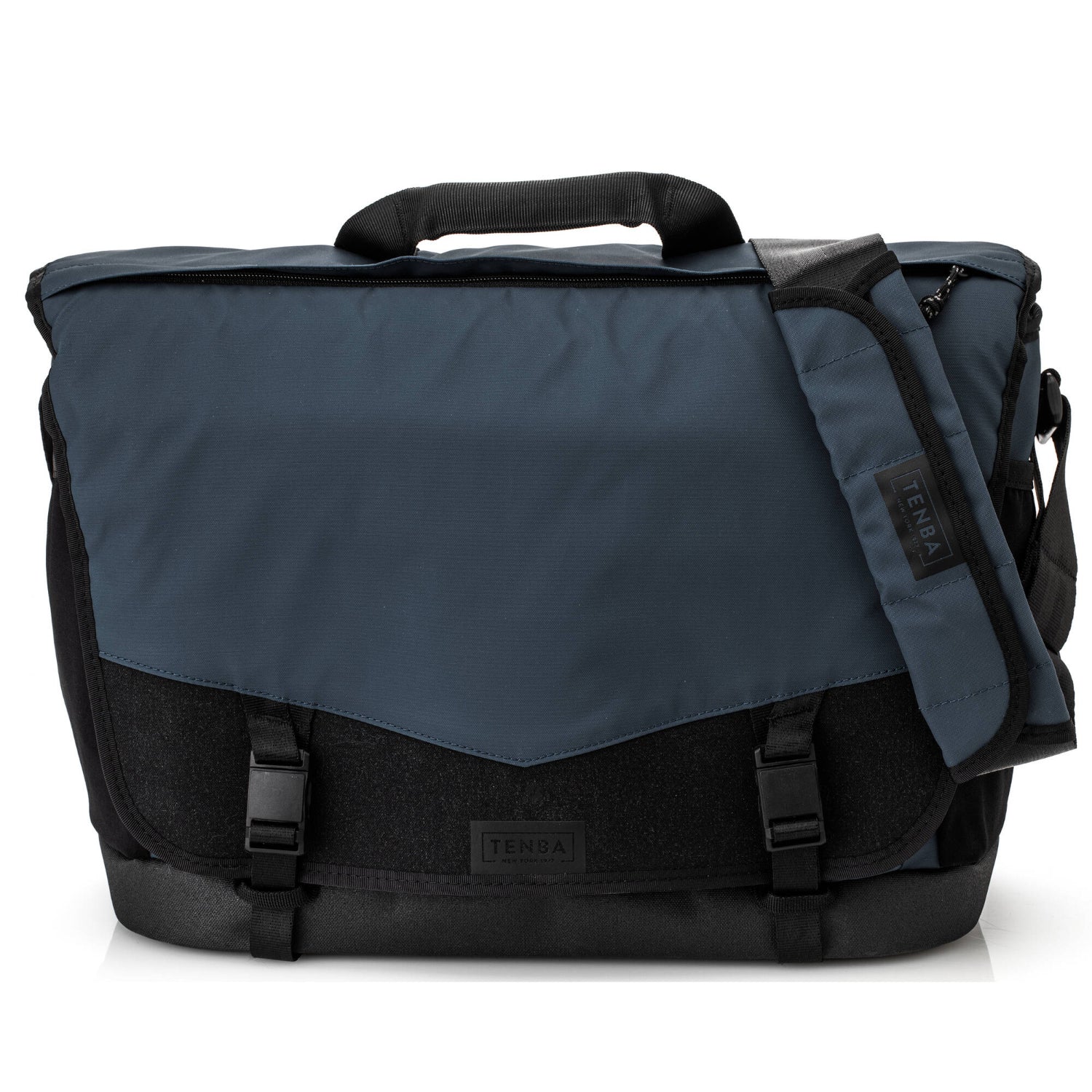 The Tenba DNA 16 Pro Messenger Bag offers convenient features like a quick-access zipper, waterproof base, and removable camera insert.