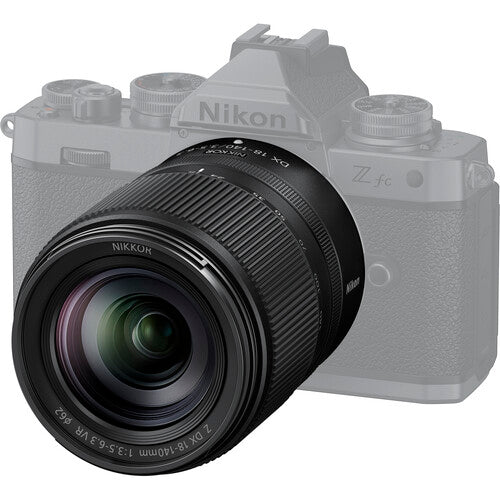 Use this 18-140mm f/3.5-6.3 VR lens to capture a wide variety of subjects with high portability from landscapes to portraits for both stills and video.