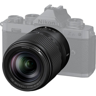 Use this 18-140mm f/3.5-6.3 VR lens to capture a wide variety of subjects with high portability from landscapes to portraits for both stills and video.