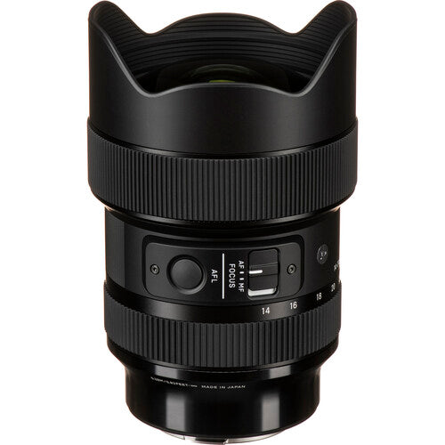 Sigma 14-24mm f/2.8 DG DN Art ultra-wide-angle zoom lens for full-frame mirrorless cameras with 18 optical elements including FLD and SLD elements, advanced coatings to reduce flare and ghosting, dust and splash-proof design, and an 11-blade rounded diaphragm for smooth bokeh.