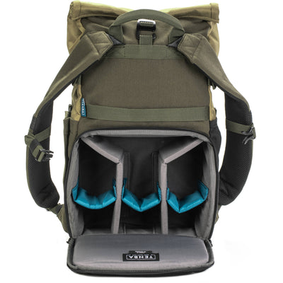 The Backpack combines vintage style with modern functionality, it offers secure camera storage, a rolltop design, and space for up to 4 lenses.