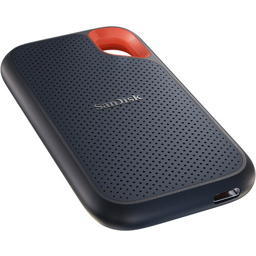 SanDisk Extreme Portable SSD V2 – rugged, high-speed external drive for photographers and creators.