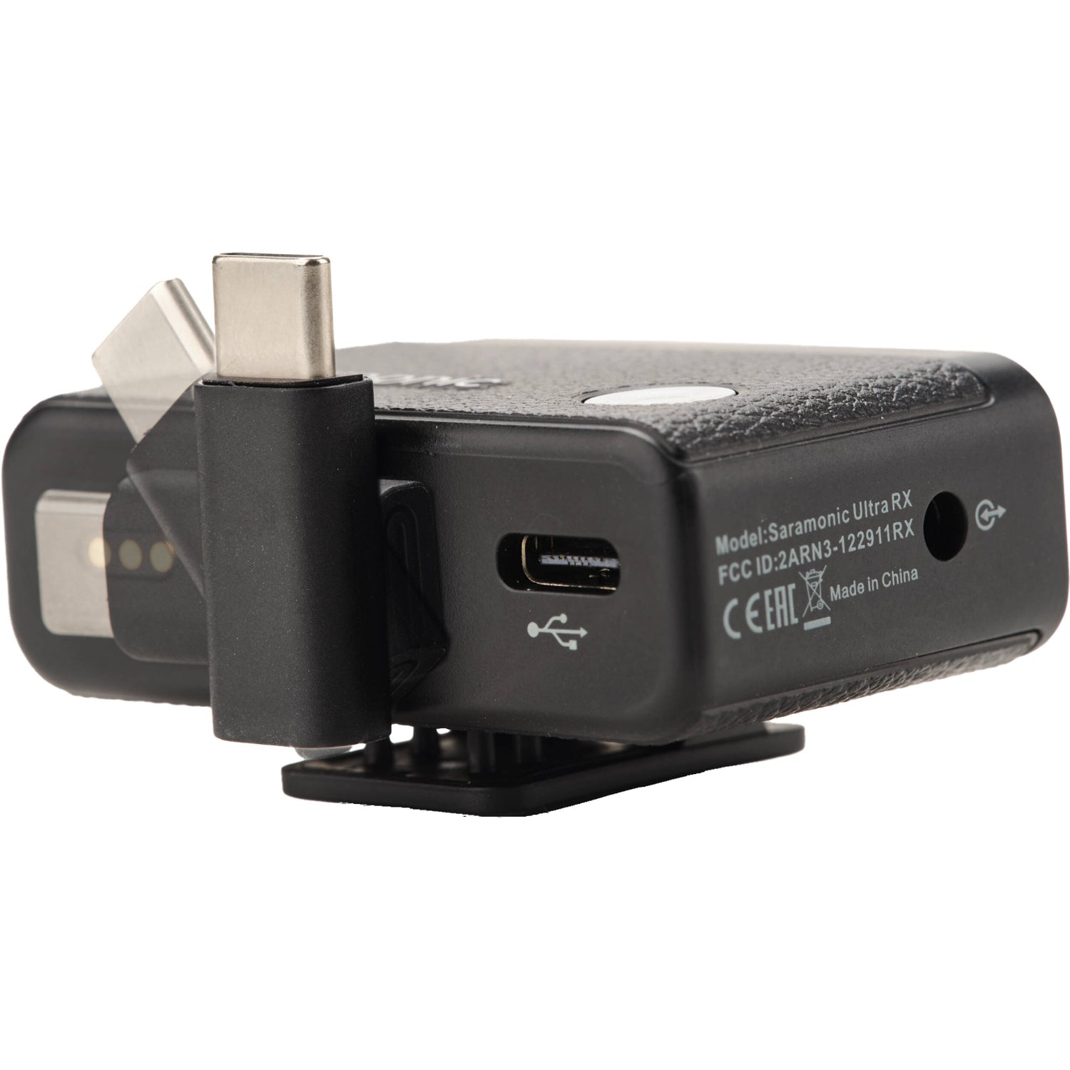 Get a 300m transmission range with the Saramonic Ultra Wireless Microphone System. Features include a timecode and noise cancellation.