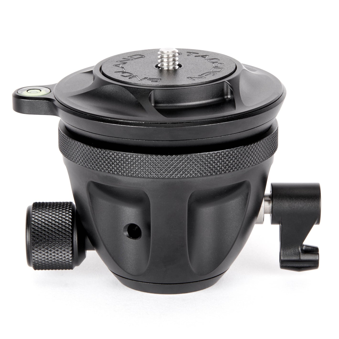 Level your horizon without having to adjust the tripod’s legs, increasing accuracy for photographers. Offers improved compatibility with heads and clamps.