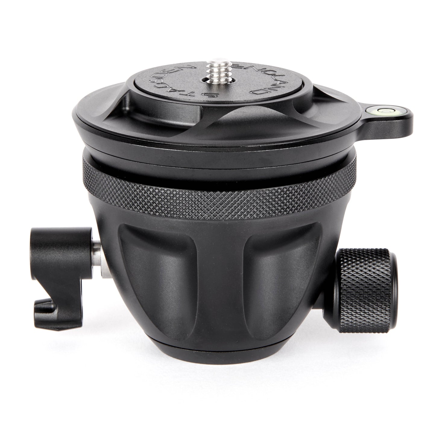 Level your horizon without having to adjust the tripod’s legs, increasing accuracy for photographers. Offers improved compatibility with heads and clamps.