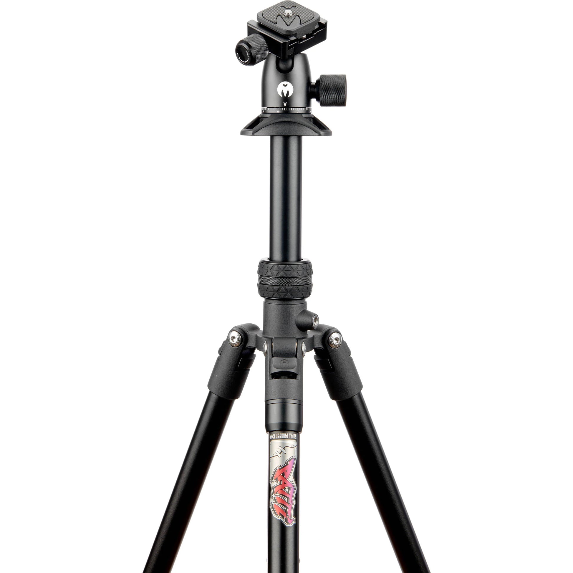 3 Legged Thing Punks Patti 2.0 Flip Lock Tripod in matte black – magnesium alloy, 4-section legs with flip locks, AirHed Mini ball head, 10 kg load capacity, reversible center column, converts to monopod.