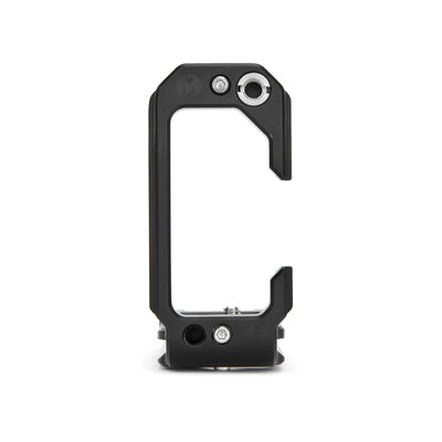 3‑Legged‑Thing Riley QD L‑bracket for R7 in Darkness black, Arca‑Swiss plate with vertical and horizontal camera mounting.