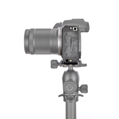 3‑Legged‑Thing Riley QD L‑bracket for R7 in Darkness black, Arca‑Swiss plate with vertical and horizontal camera mounting.