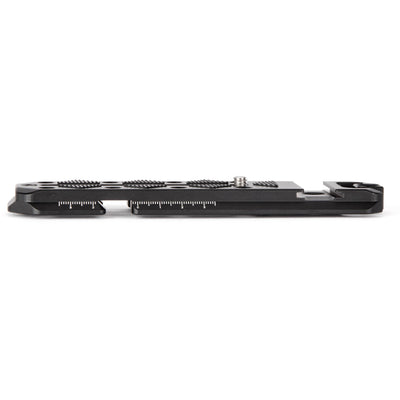 3 Legged Thing Ultra Plate Arca-Type quick release plate with multiple accessory mounting points.
