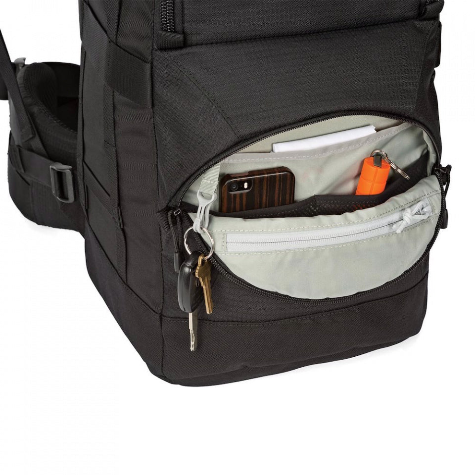 Lowepro Lens Trekker 600 AW III black camera backpack for super-telephoto lenses