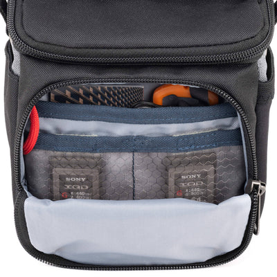 Mover 20 V2 with adjustable interior dividers for camera and lenses