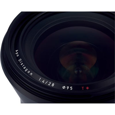 Zeiss Otus 28mm f/1.4 ZE for Canon EF. Wide-angle prime lens with f/1.4 aperture, superior sharpness, manual focus, and durable weather-sealed build.
