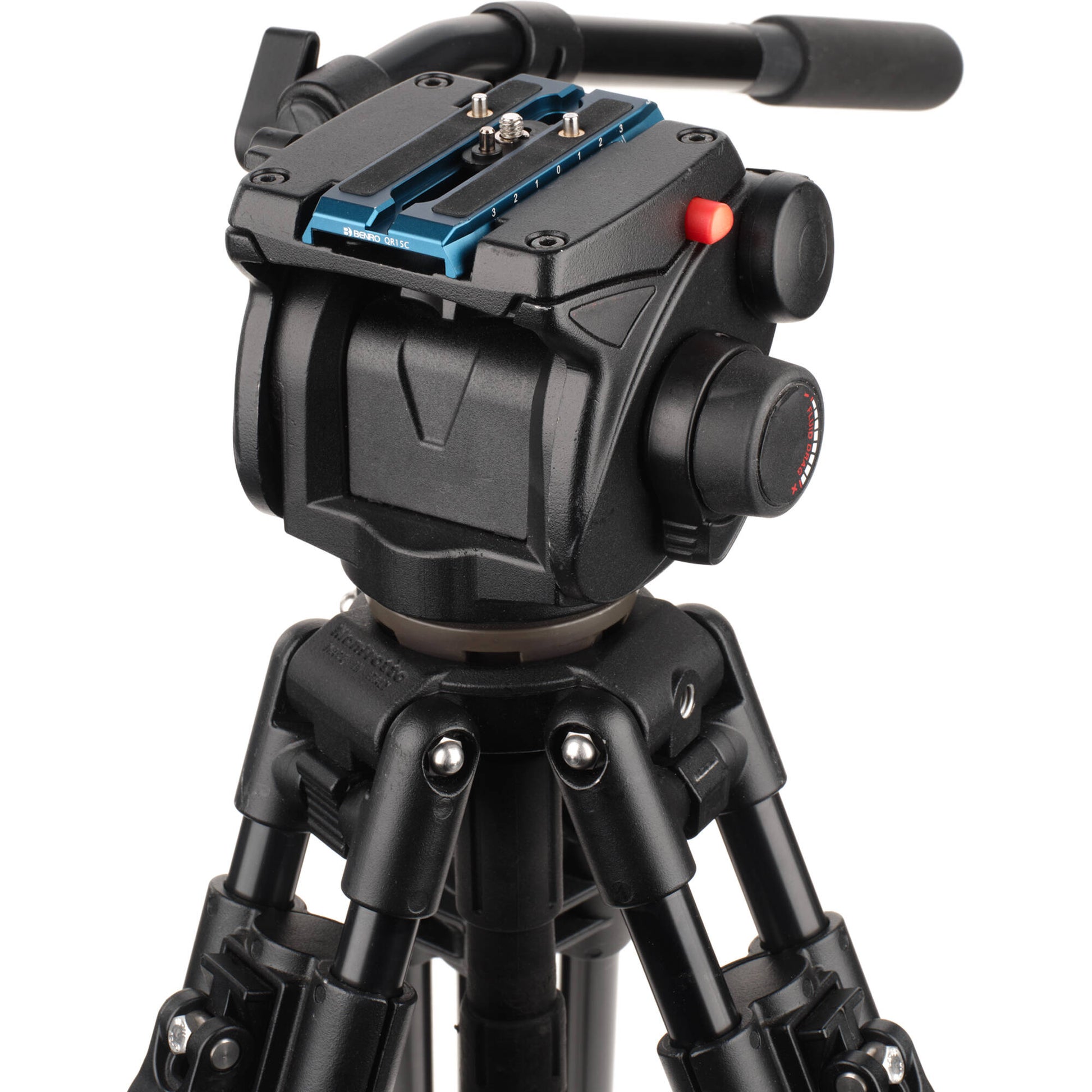 Benro KH25PC fluid video tripod with 6.8kg capacity and 60mm bowl system.
