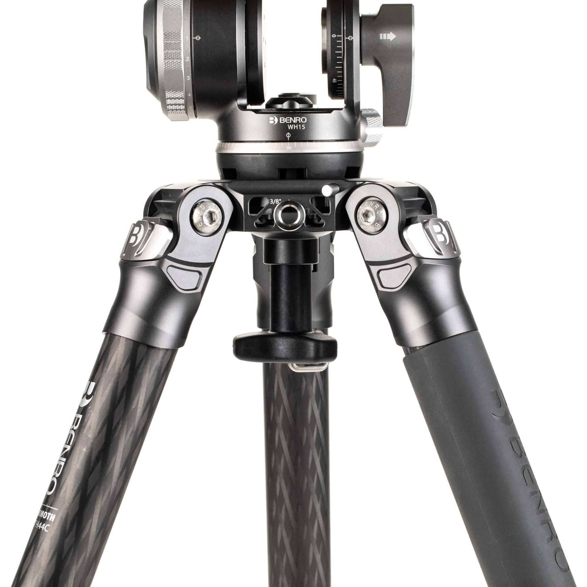 Benro Mammoth 4-section carbon fibre tripod with 75mm bowl, twist-lock legs and 25 kg load capacity, extended to 160 cm.