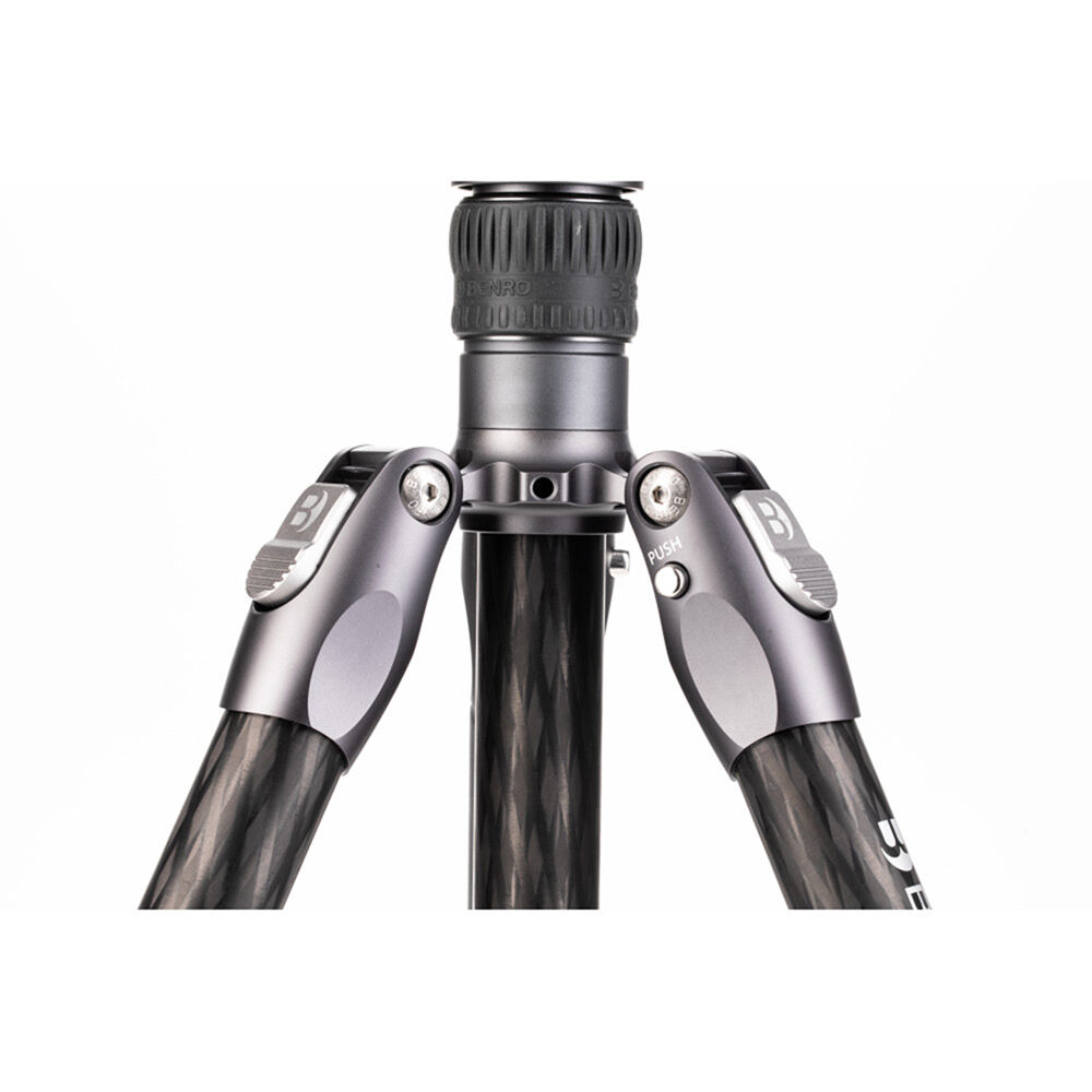 Benro Rhino 3 Series CF travel tripod with VX30 ball head. Carbon-fibre legs and compact ball head.
