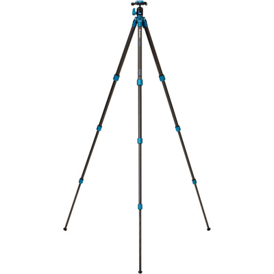 Benro SuperSlim Carbon Fibre Tripod with Ball Head – an ultra-lightweight yet durable tripod perfect for travel, featuring strong carbon fibre legs and smooth ball head control.