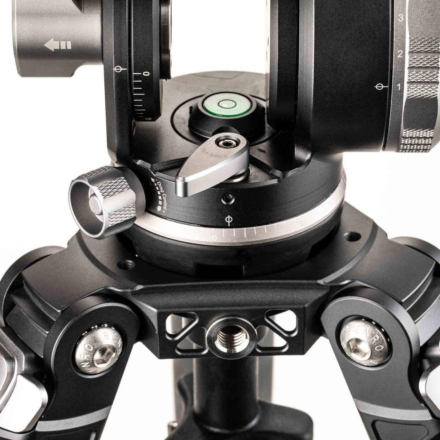 Benro WH15 Wild Head video tripod head with 8-stop counterbalance, dual panoramic function, and 15 kg load capacity for smooth, stable shooting.