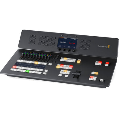 This lightweight switcher is ideal for live-streaming events and 1080p60 videos. You can easily store content on the internal Cloud Storage or use a USB disk.
