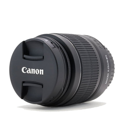 Canon 2000D Essential Travel Kit
