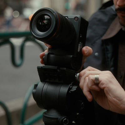 Canon EOS R6 V with its vari-angle screen to film 4K video