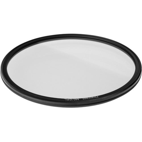 This filter helps reduce reflections and glare by filtering out light that has become polarised due to reflection from a non-metallic surface.