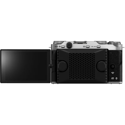 Fujifilm X-M5 silver mirrorless camera with XC 15-45mm f/3.5-5.6 OIS PZ compact zoom lens featuring 23-69mm equivalent focal length, 3-stop optical image stabilization, and smooth electric zoom