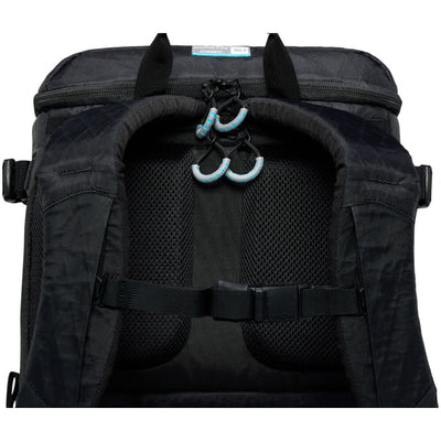 Kiboko City Classic 18L+ backpack with rear zip and magnetic side pockets.